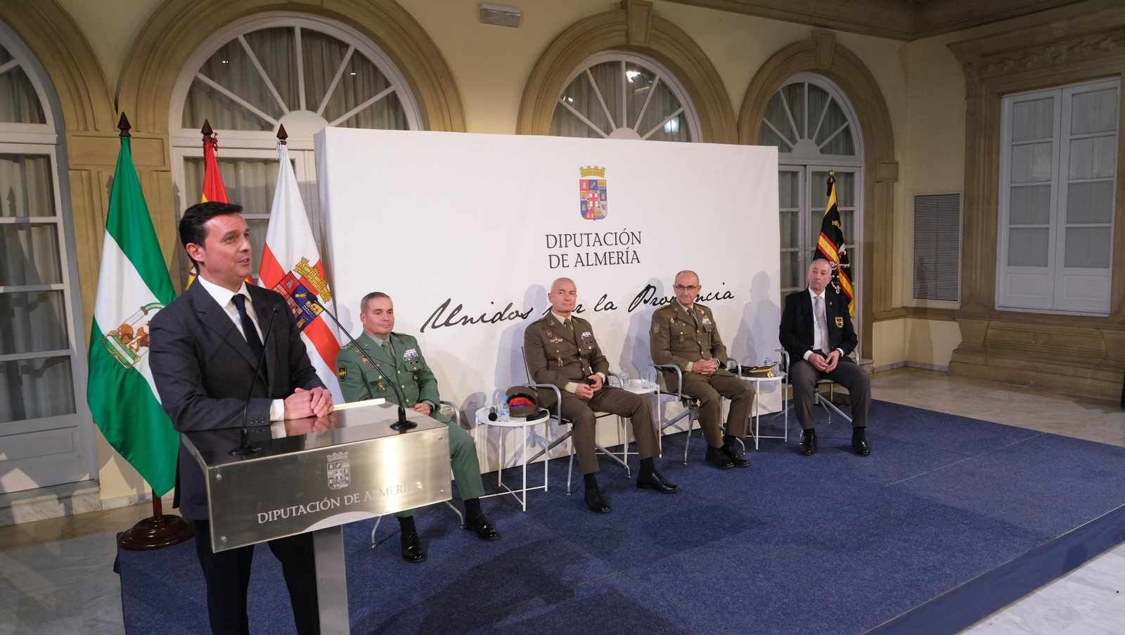Fotogalería de la reunión de generales de la Brigada Rey Alfonso XIII de La Legión Española