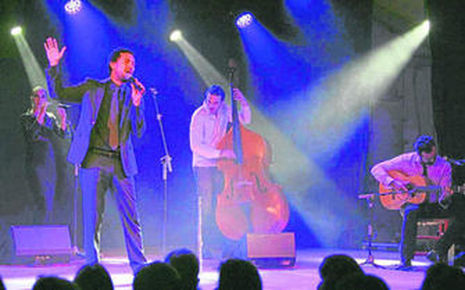 Actuación de La Milonga en la sala Juan Ramón Jiménez en la Plaza Vieja.