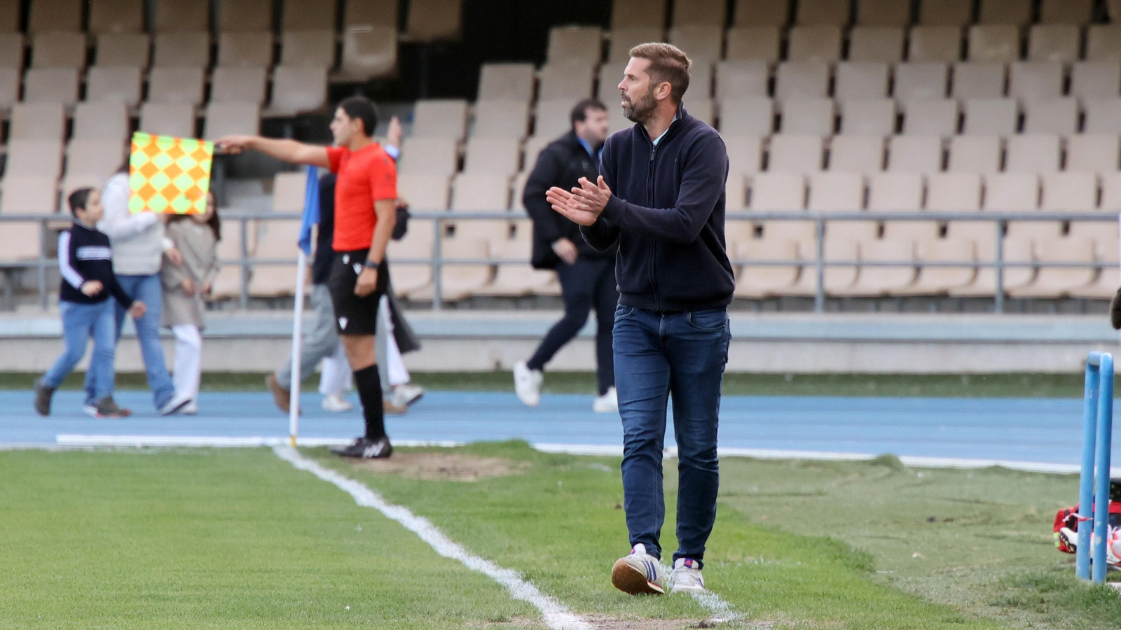 Partido entre Xerez DFC - Ciudad de Lucena en Chapín