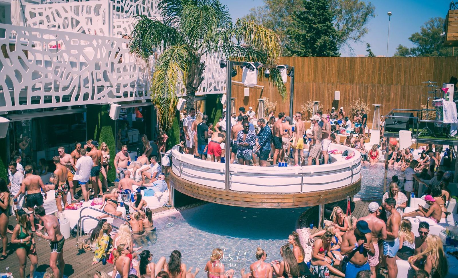 Una de las fiestas celebradas en el Hotel Sisu.