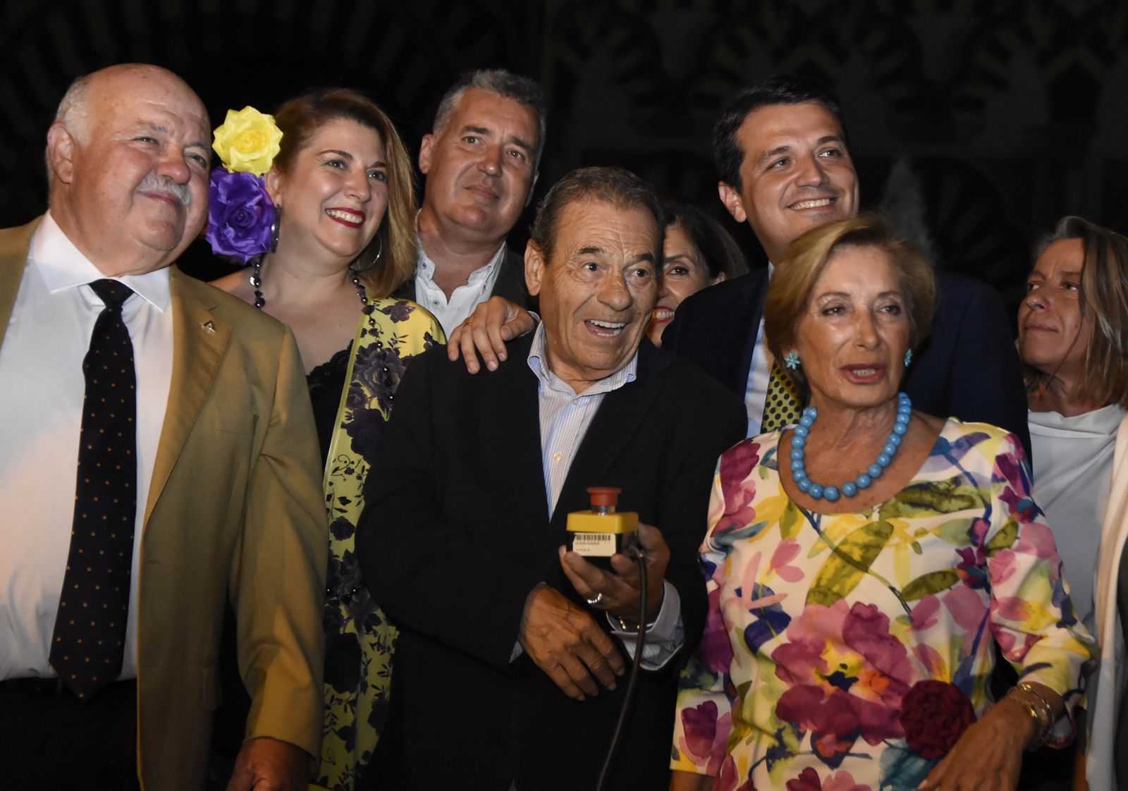 El encendido de la portada de la Feria de Córdoba, en fotografías