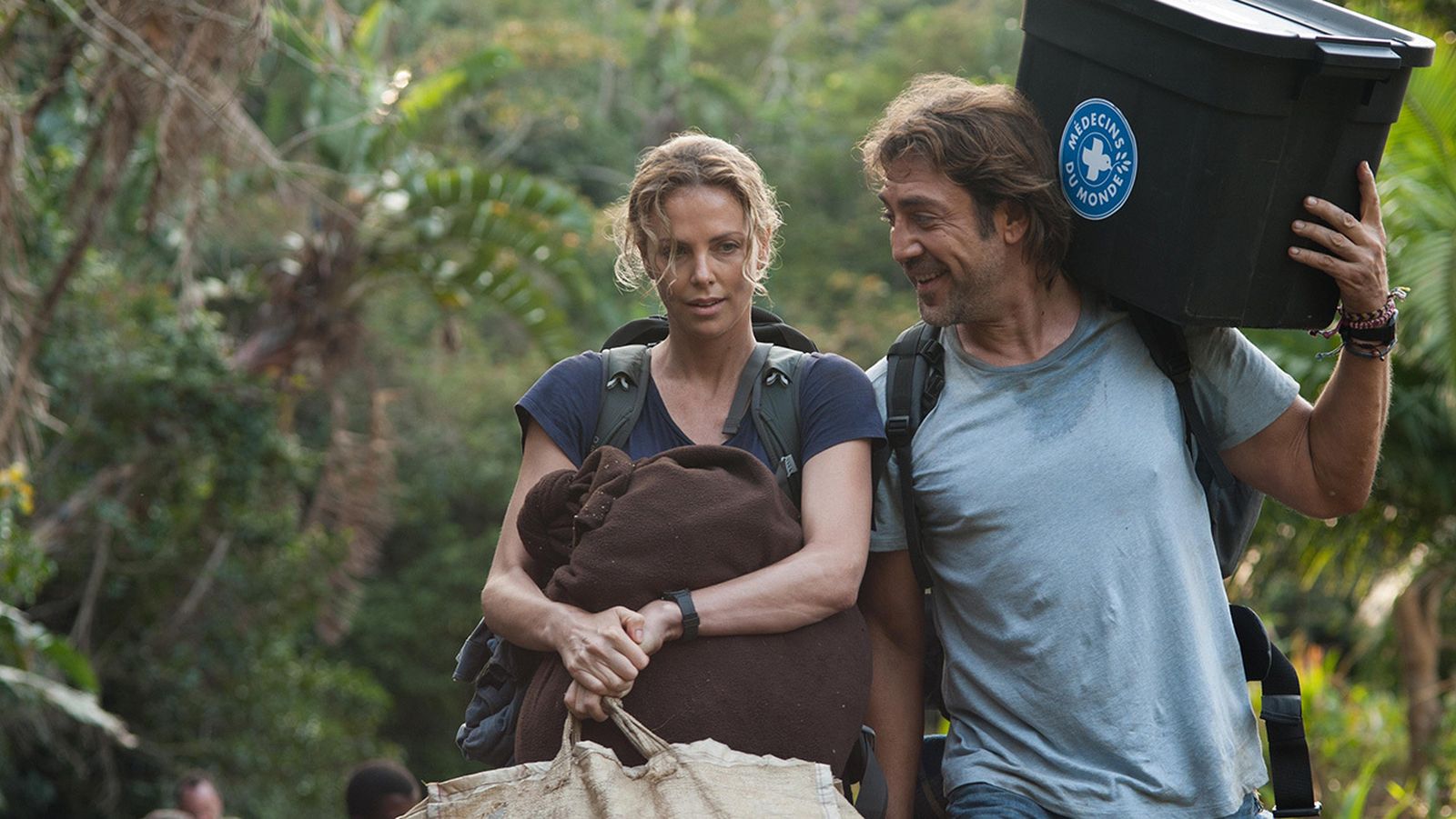 Charlize Theron y Javier Bardem, en una escena de la película.