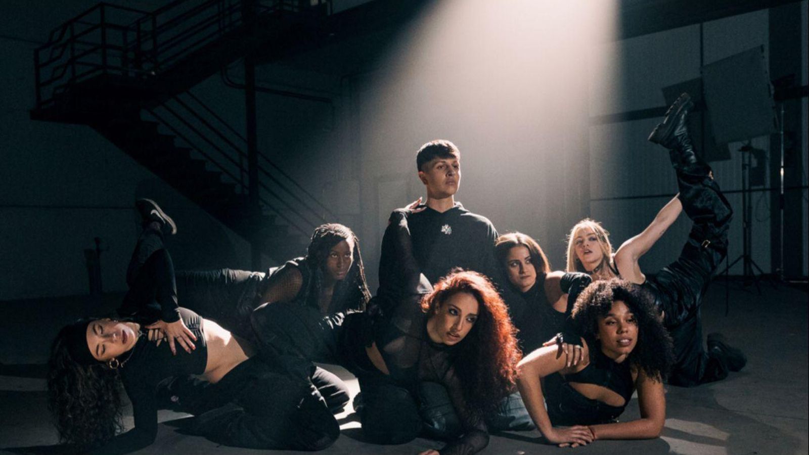 Pepe Gámez con su equipo durante un rodaje.