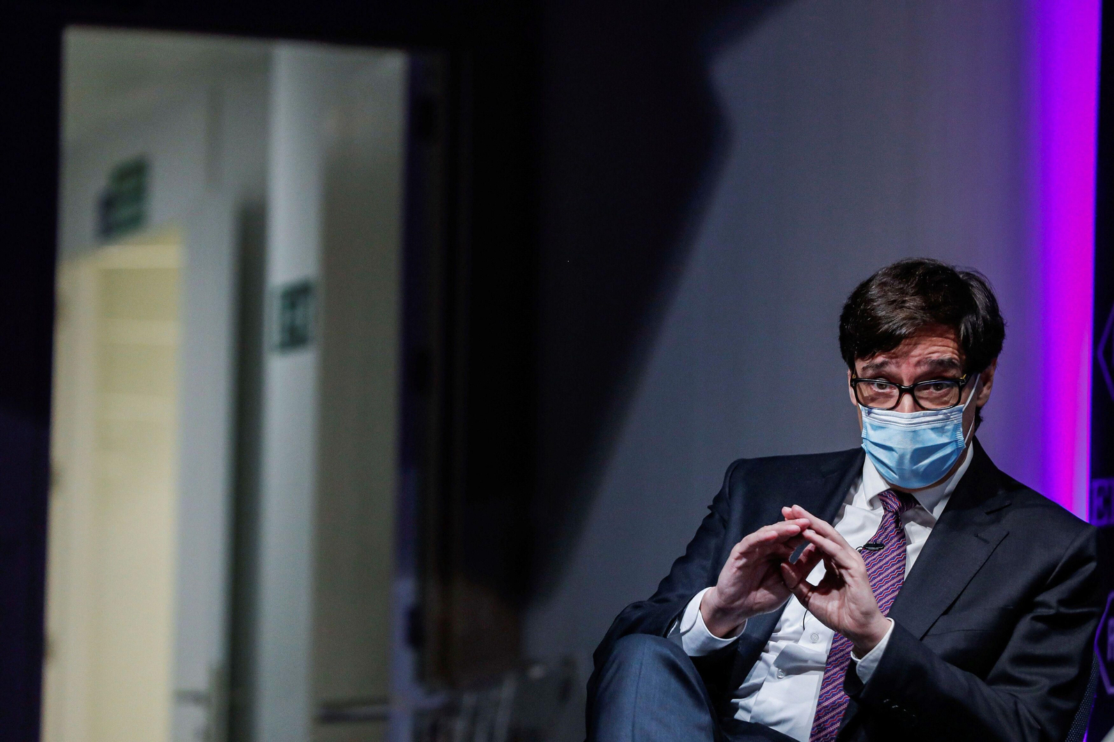 Coronavirus: El ministro Illa 'amenaza' con tomar "otras medidas" en Granada por el descontrol del ocio nocturno