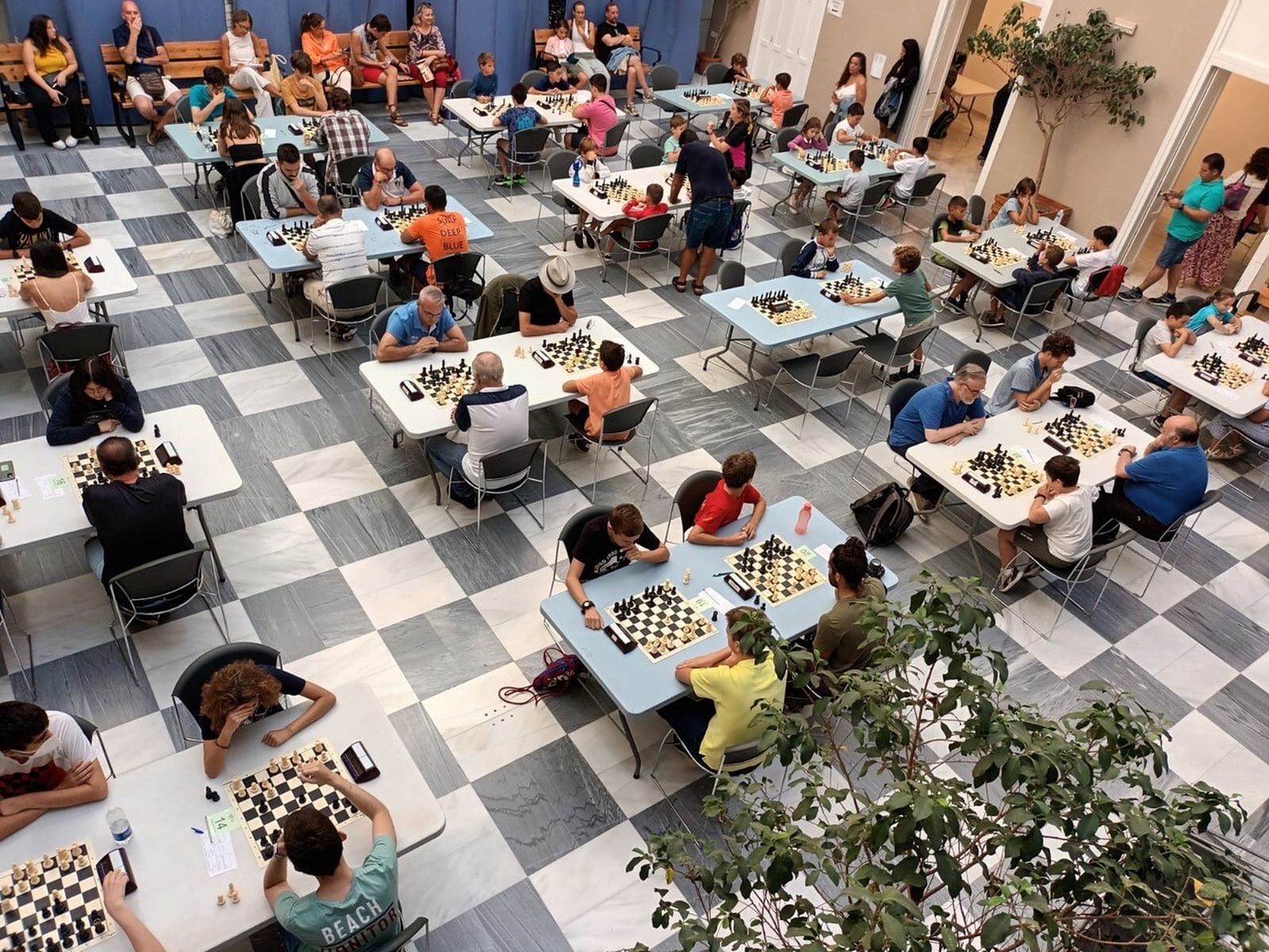 Vista general de las partidas en la Casa de la Juventud.