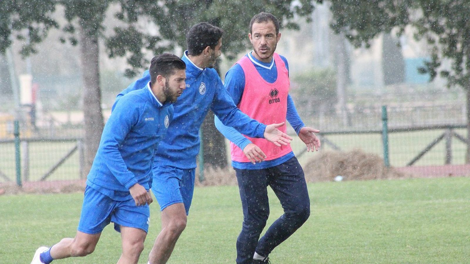 Jorge Herrero ha tenido problemas musculares pero los ha superado y está en la lista.