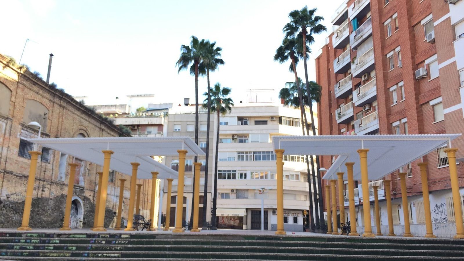 Aspecto actual con las pérgolas y el palmeral.