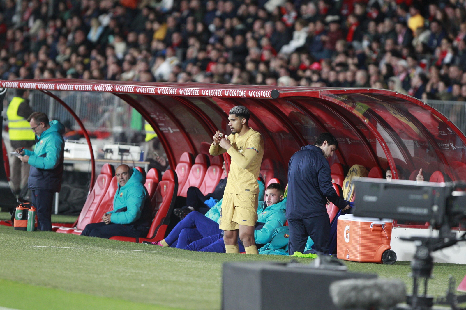 Imágenes de la victoria de la U.D. Almería ante el F.C. Barcelona
