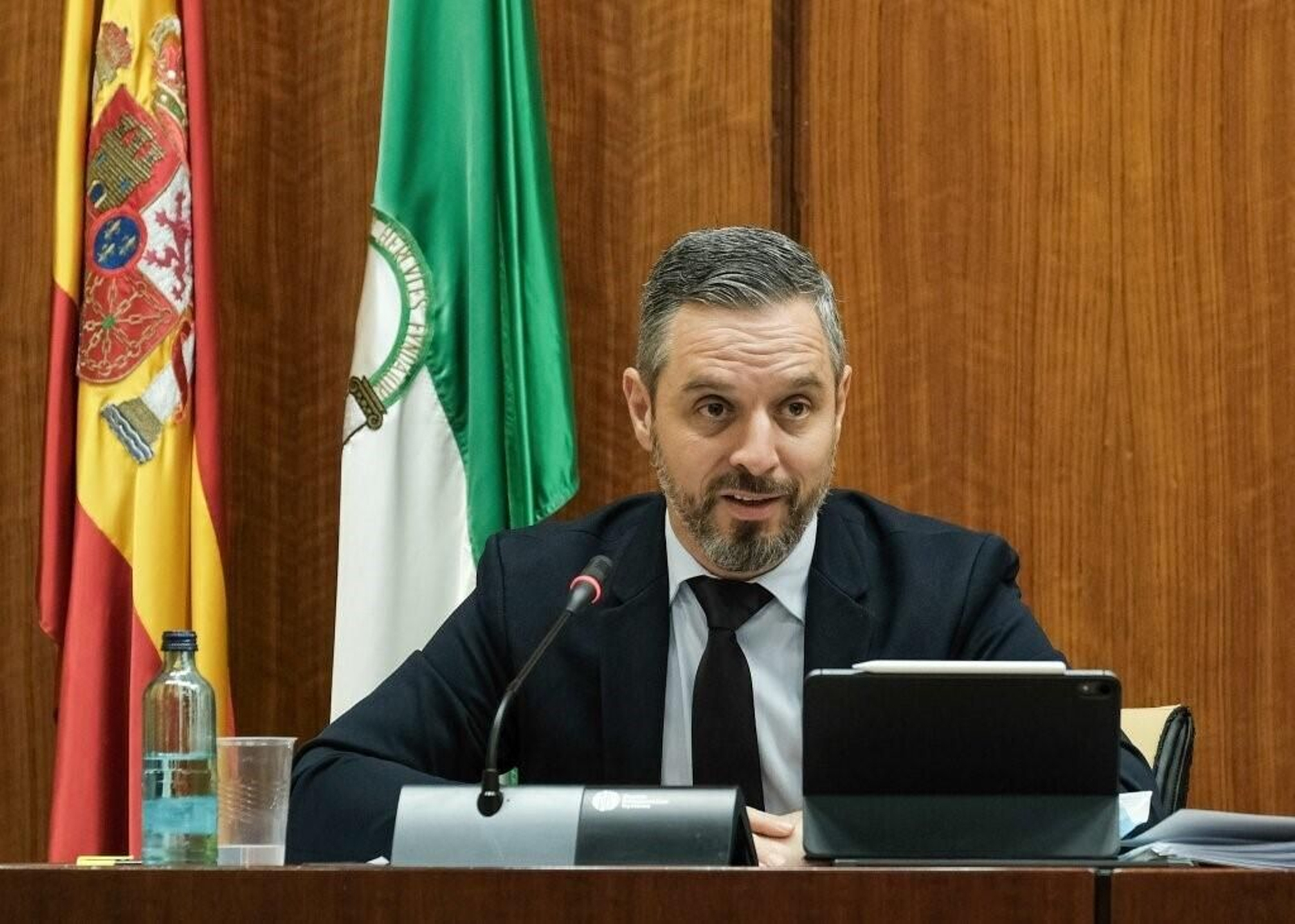 El consejero de Hacienda, Juan Bravo, este miércoles durante su comparecencia parlamentaria.