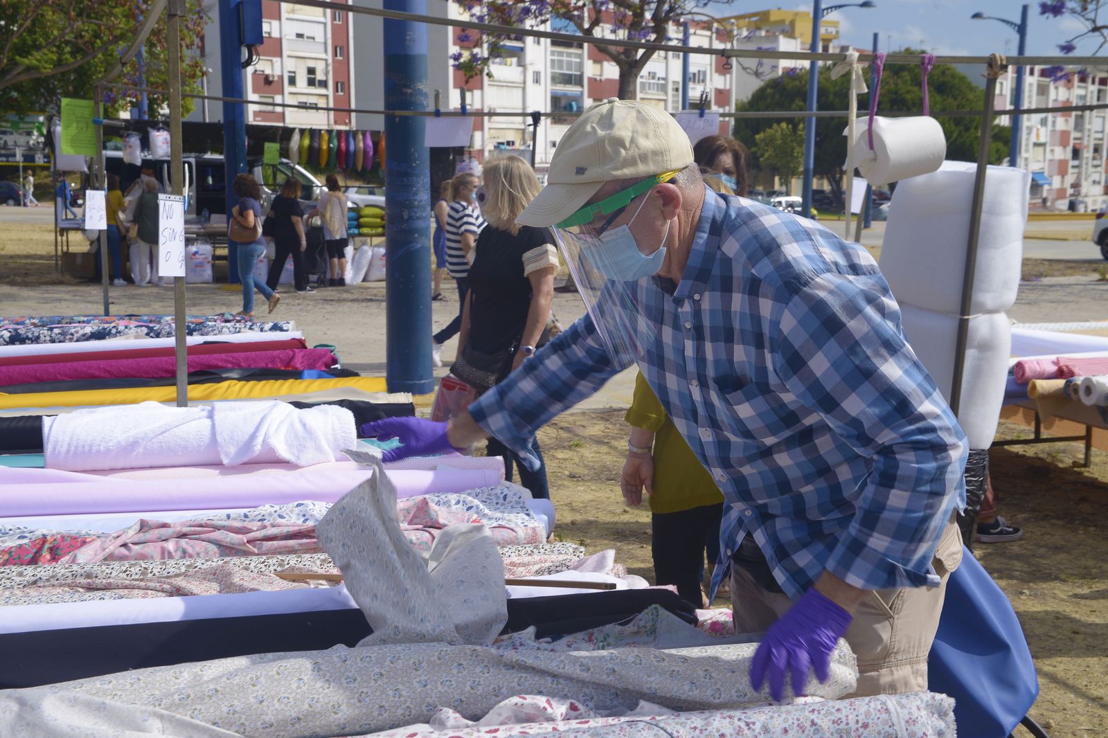 Fotos de la reapertura del Mercadillo de Algeciras