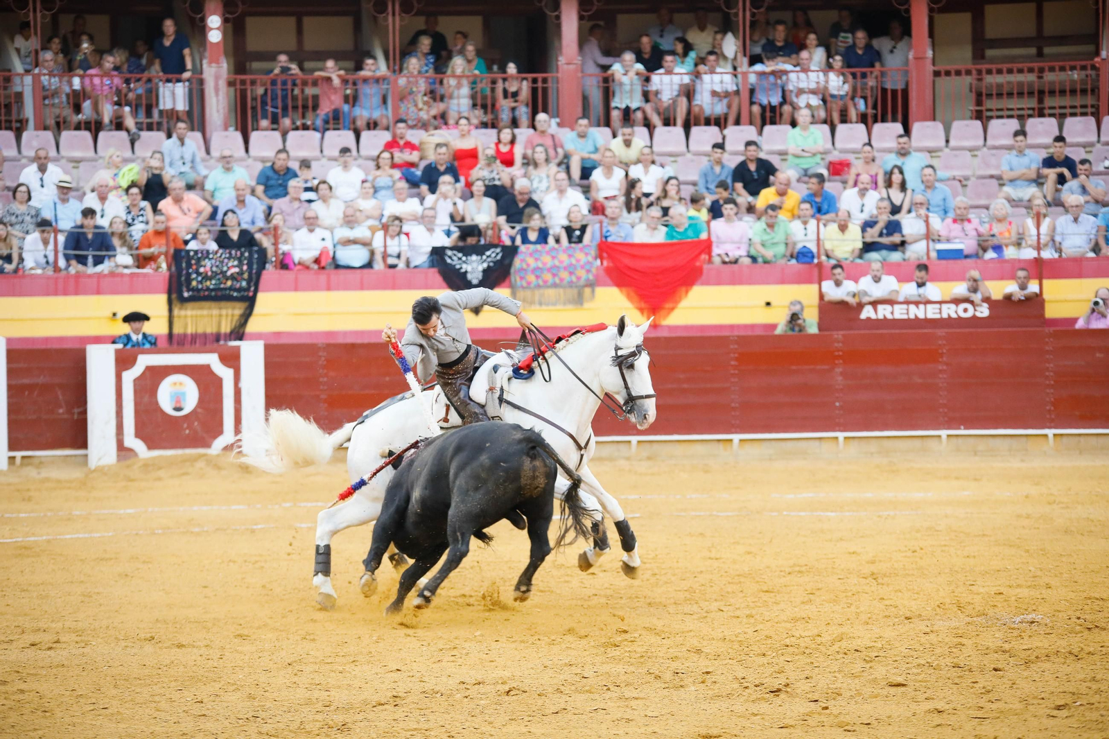 Imágenes de la corrida de toros en Roquetas de Mar