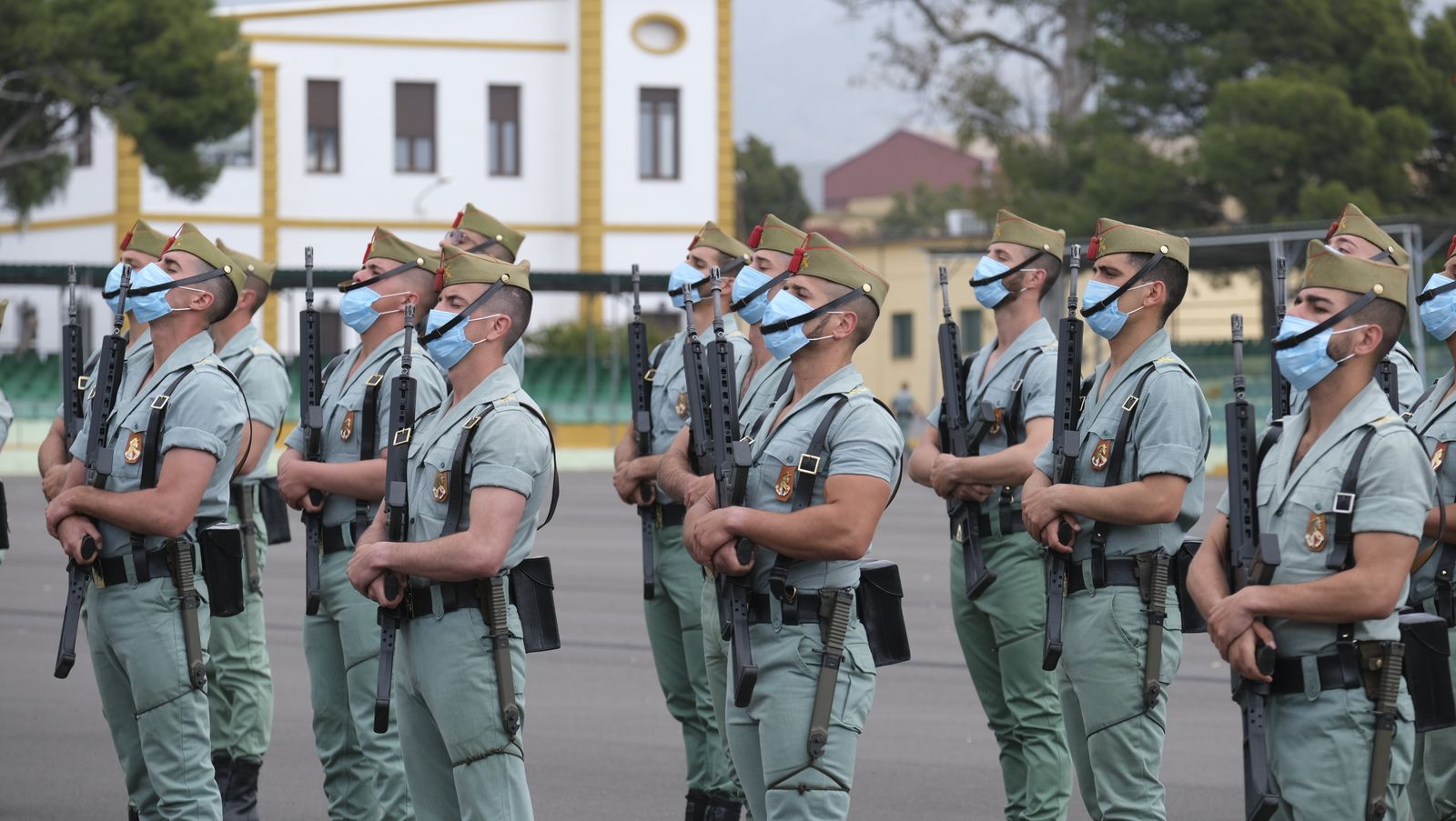 Fotogalería toma de posesión del General Melchor Marín Elvira. La Legión. Almería