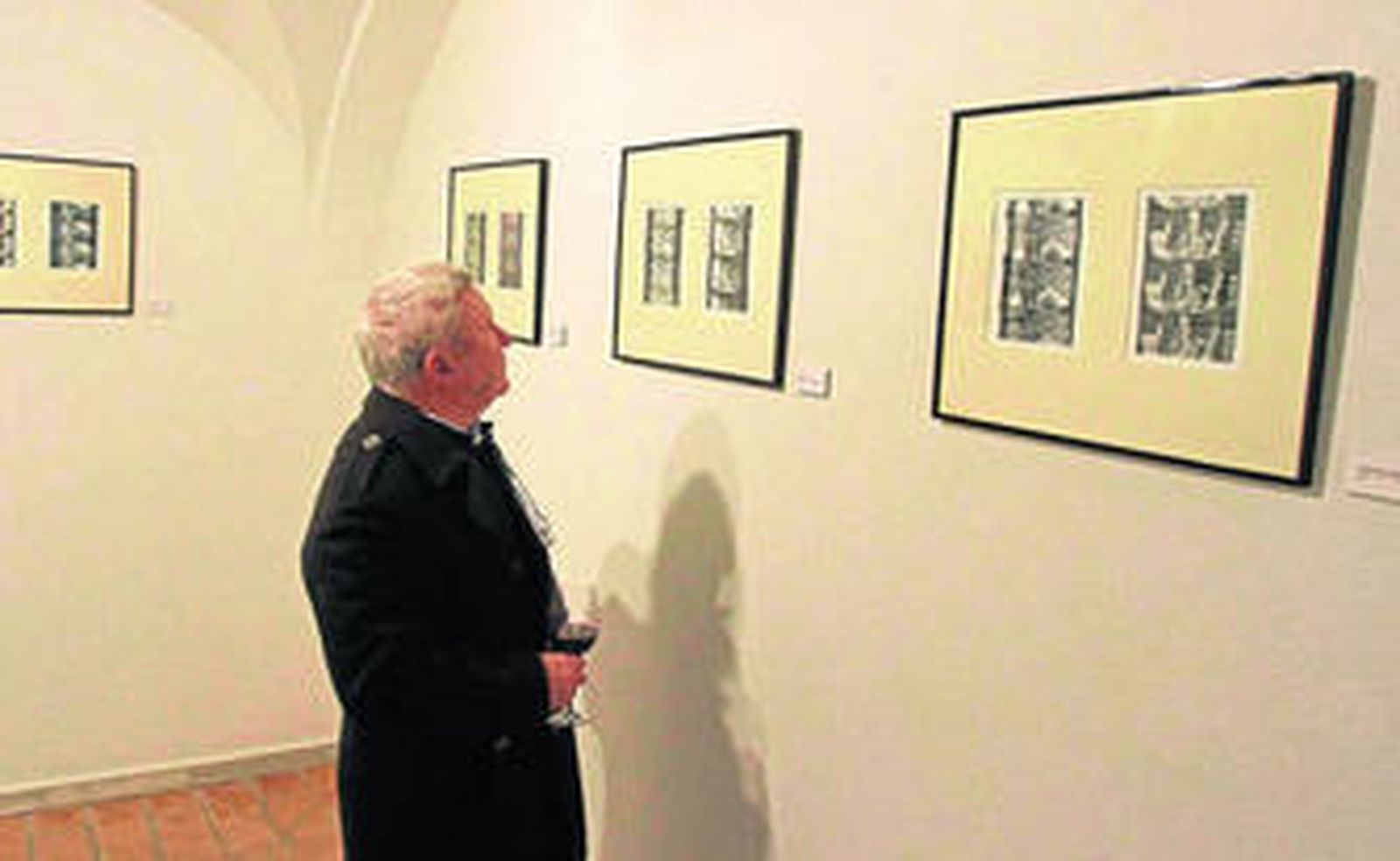 Imagen de la exposición de Esteban Gallego, anoche en el Palacio de los Gobernadores de San Roque.