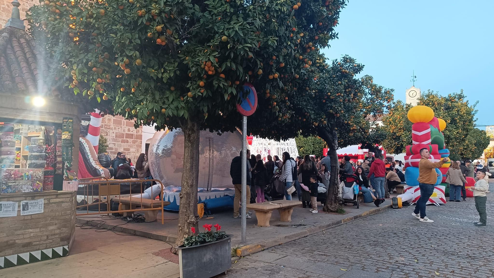 El mágico poblado navideño de Villa del Río, en imágenes