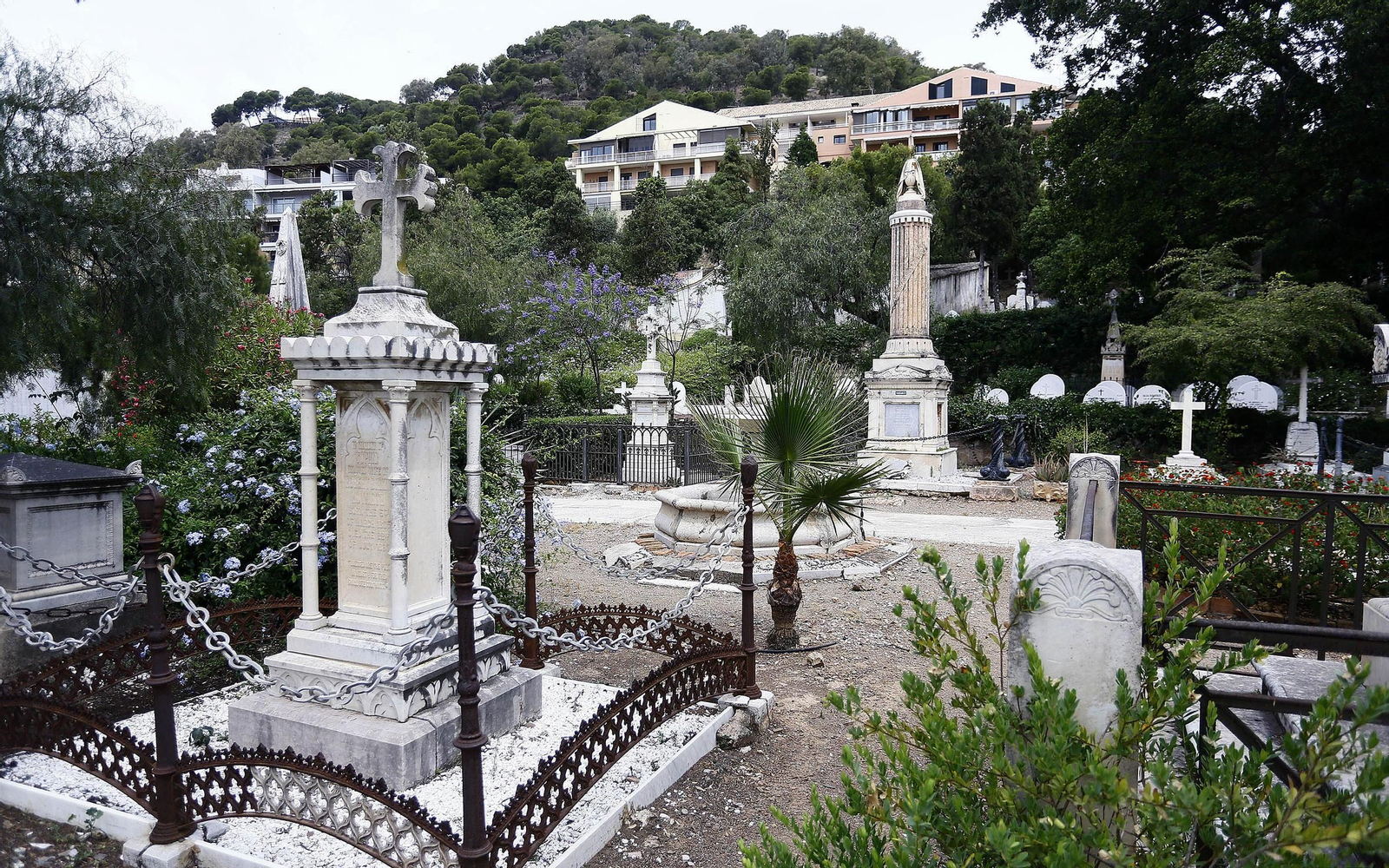 El cementerio Inglés de Málaga, en fotos