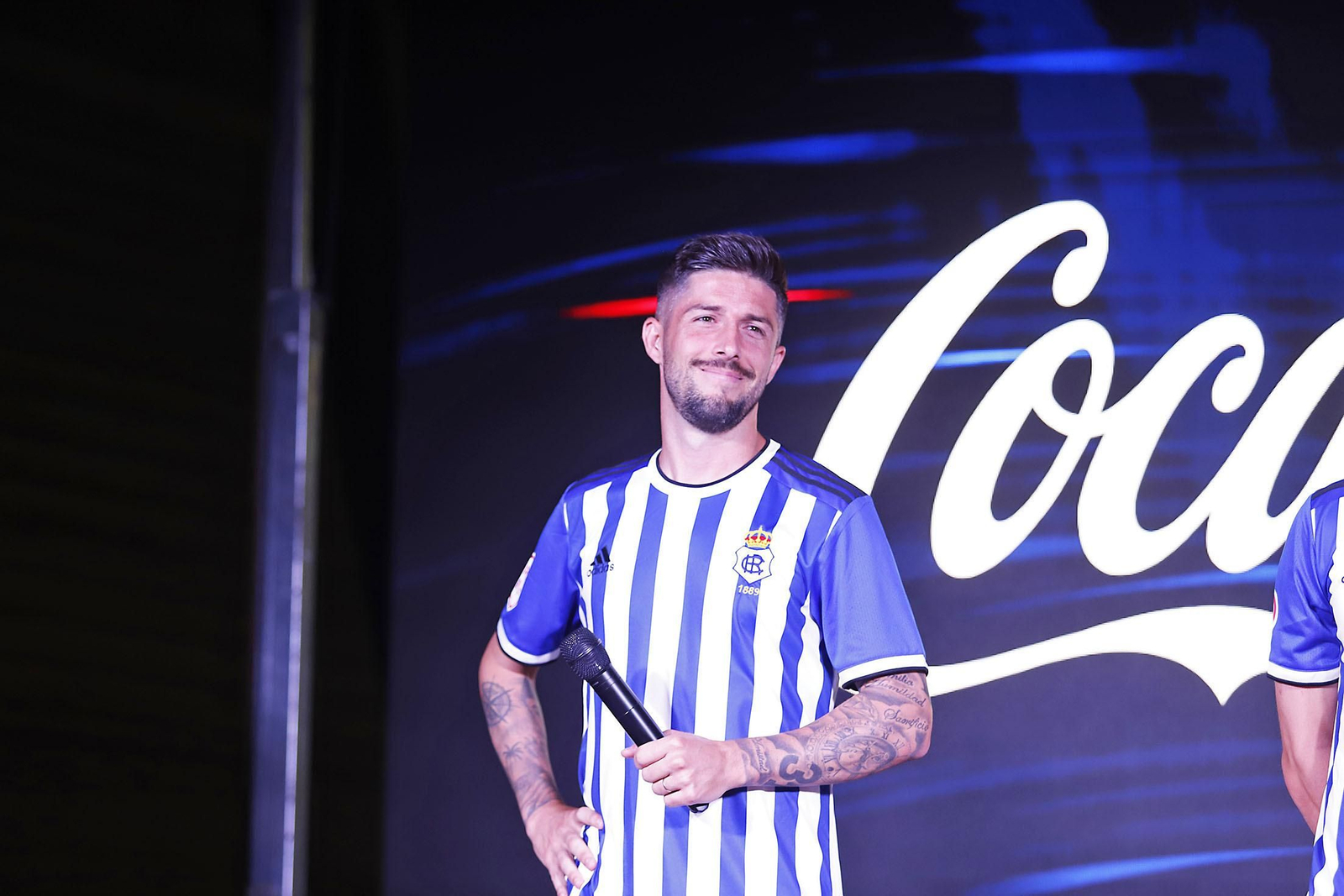 Imágenes de las nuevas equipaciones del Recreativo de Huelva para la temporada 2023/24