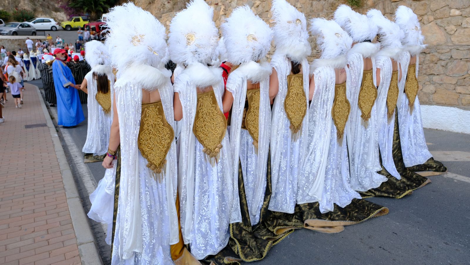 El espectacular desfile de Moros y Cristianos de Mojácar, en imágenes