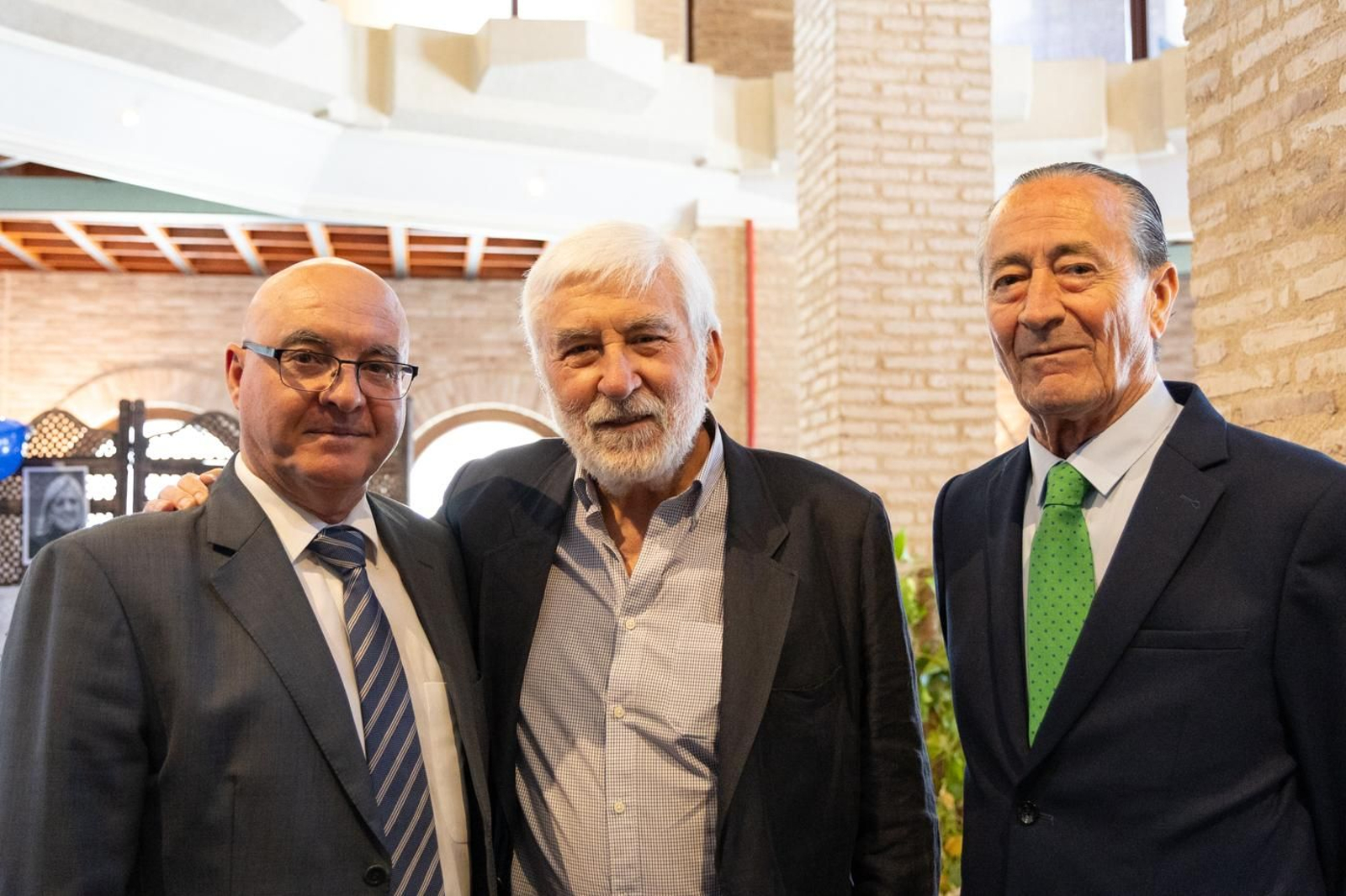 La entrega del premio Ingeniero del Año en Jaén a José Santos Sánchez, en imágenes.