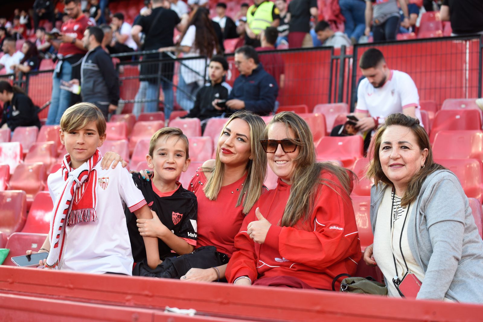 Búscate en el Sevilla FC - Granada CF