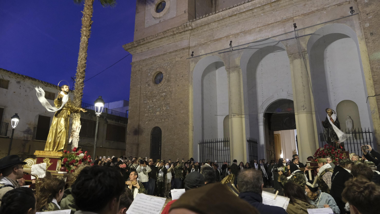Imágenes de las Fiestas de San Antón y San Cayetano, de Cantoria