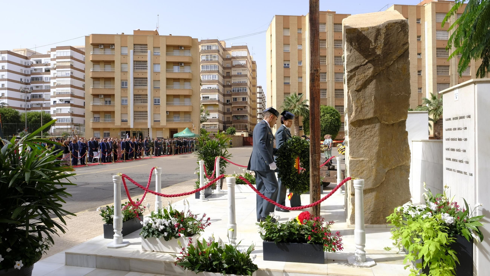 Las imágenes de la celebración del Día del Pilar en la Comandancia de la Guardia Civil de Almería