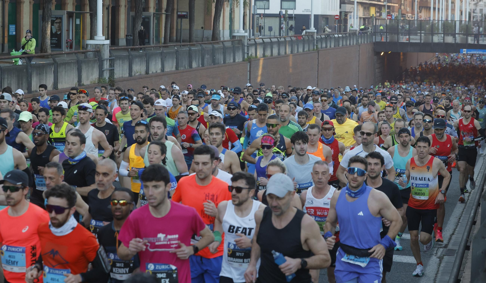 Búscate en el Zurich Maratón de Sevilla 2025