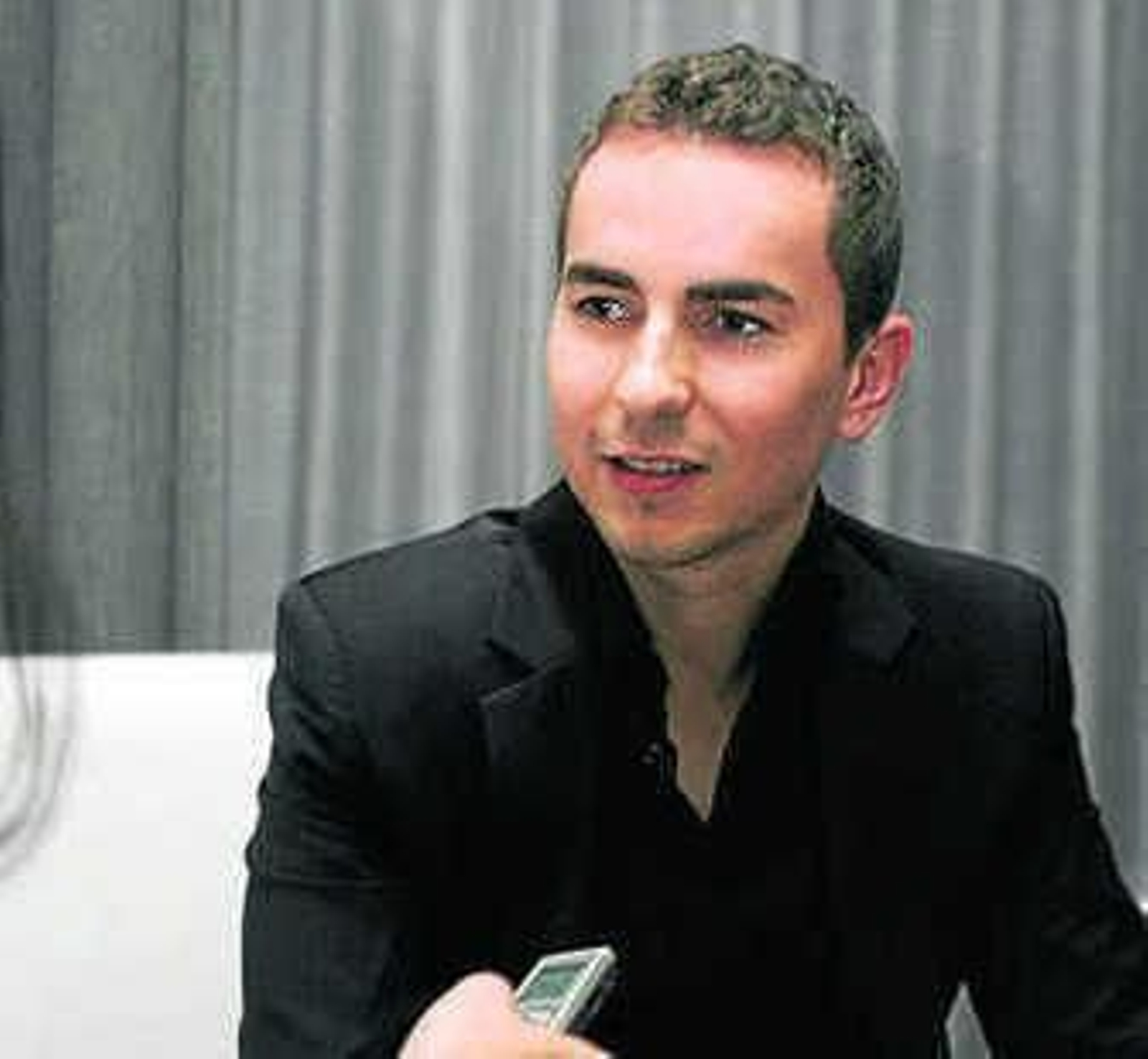 Jorge Lorenzo, momentos antes de recibir el galardón.