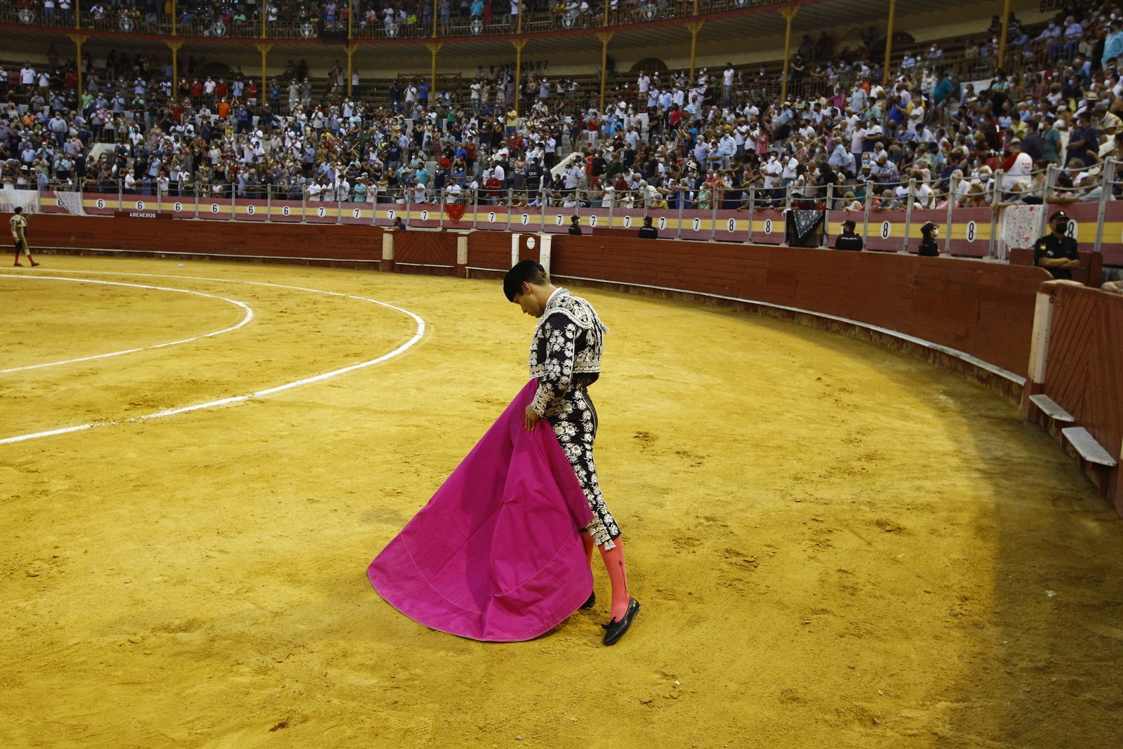 Fotogalería segunda corrida de toros Feria de Almeria 2021