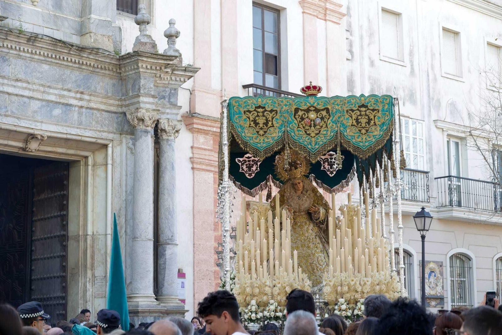 Las imágenes de la salida del Prendimiento de Cádiz en la Semana Santa 2023