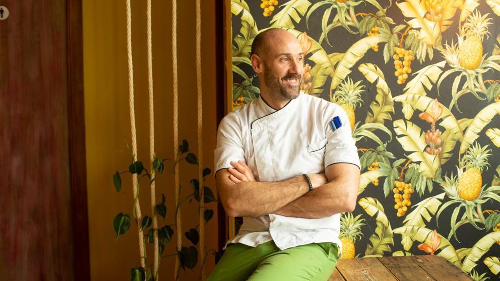 Chef Carlos Molina Chef Carlos Molina