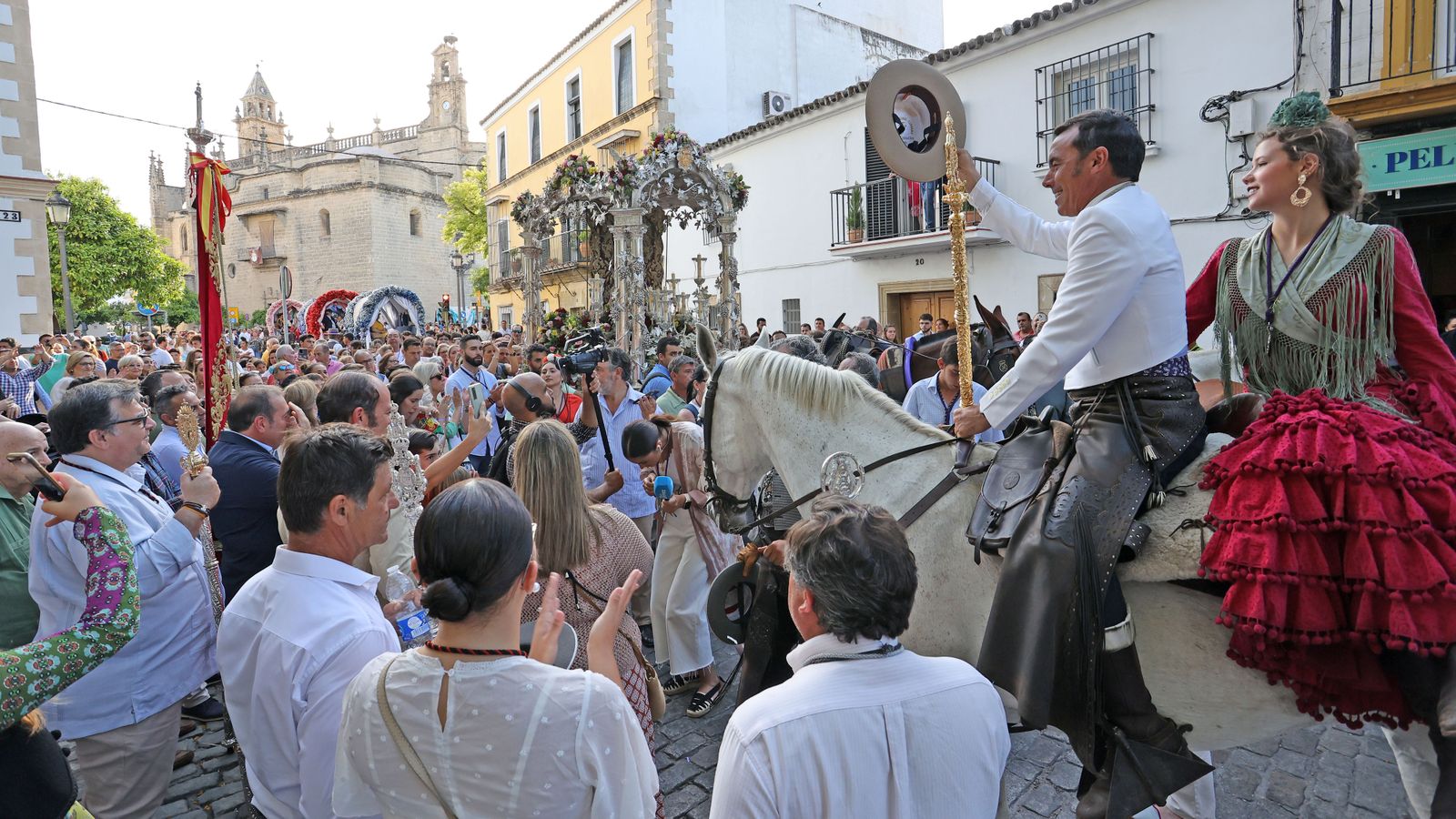 Llegada de la Hermandad del Rocío de Jerez a Santo Domingo