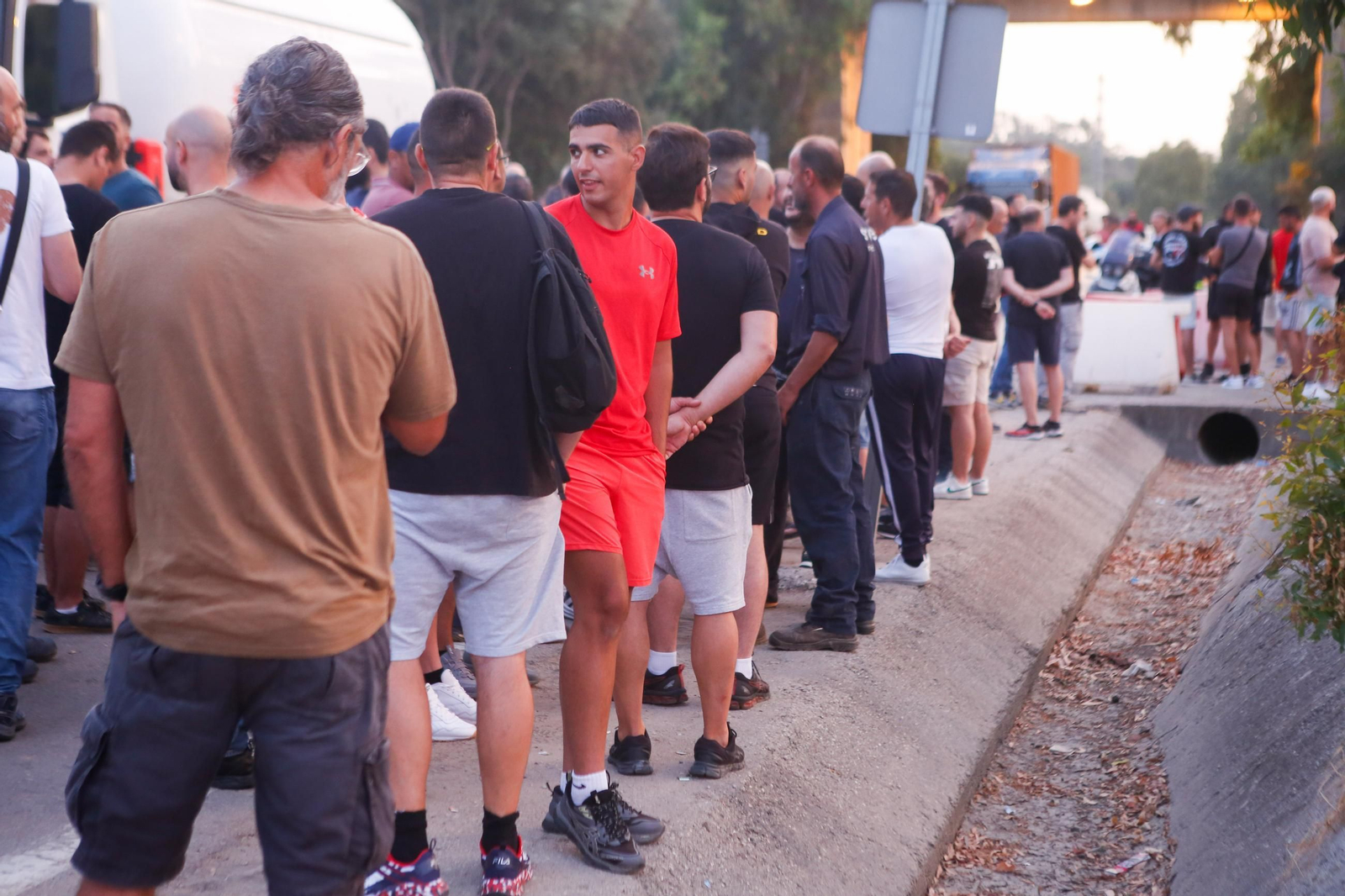 La primera jornada de la huelga del metal en el Campo de Gibraltar, en imágenes