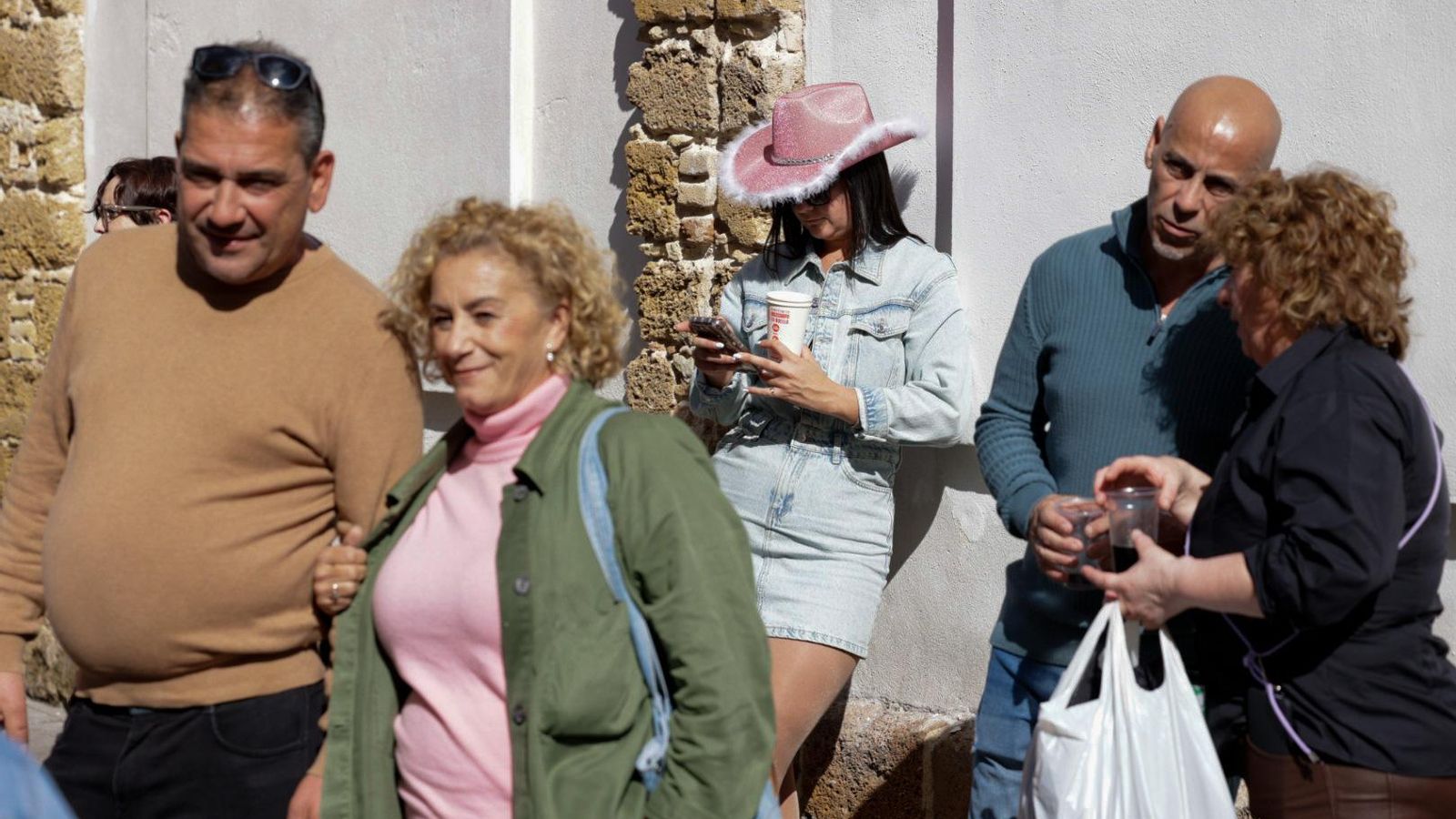Las mejores imágenes del primer domingo de Carnaval de Cádiz