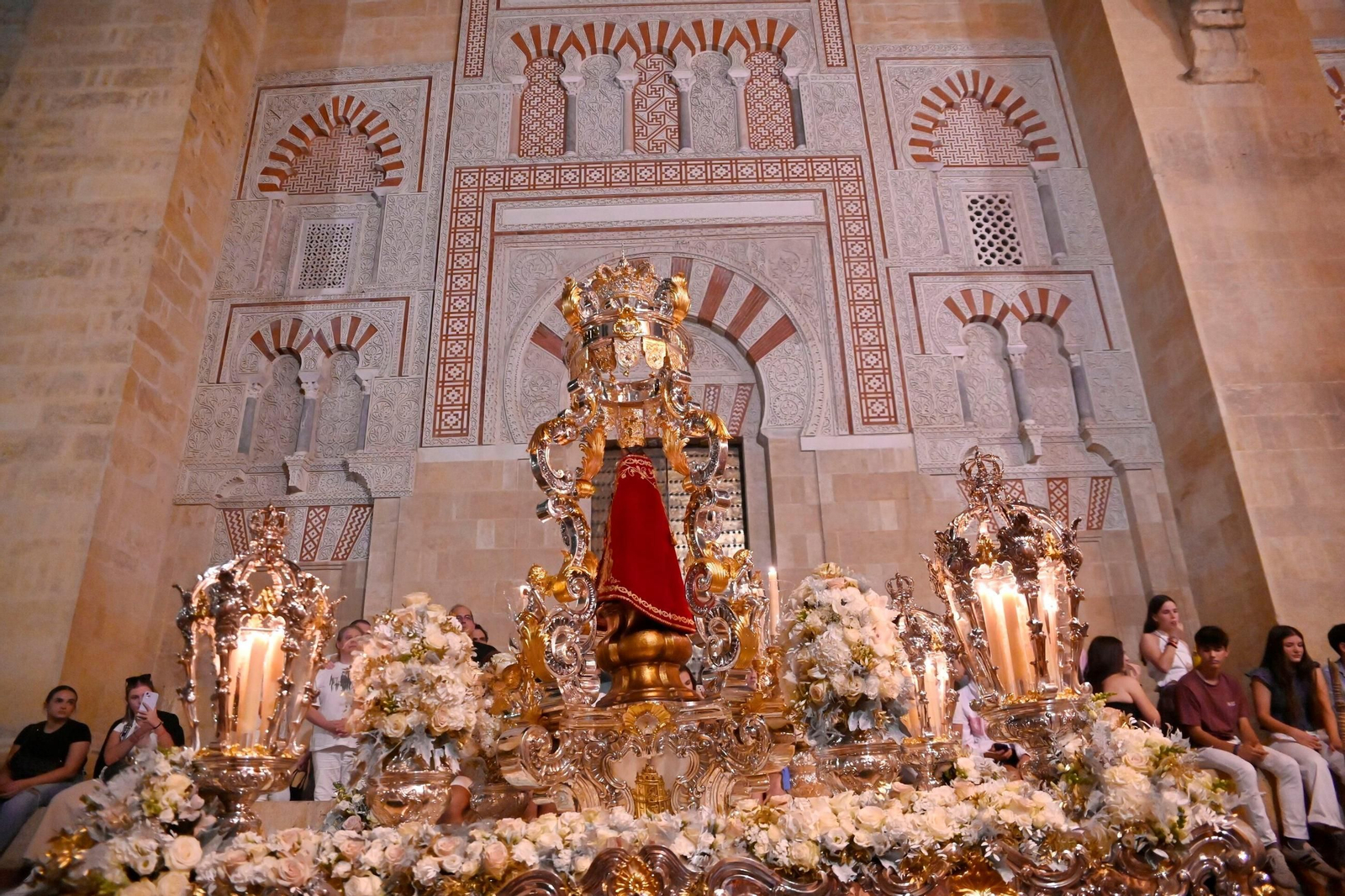 Las mejores imágenes del traslado de la Virgen de la Fuensanta a su santuario