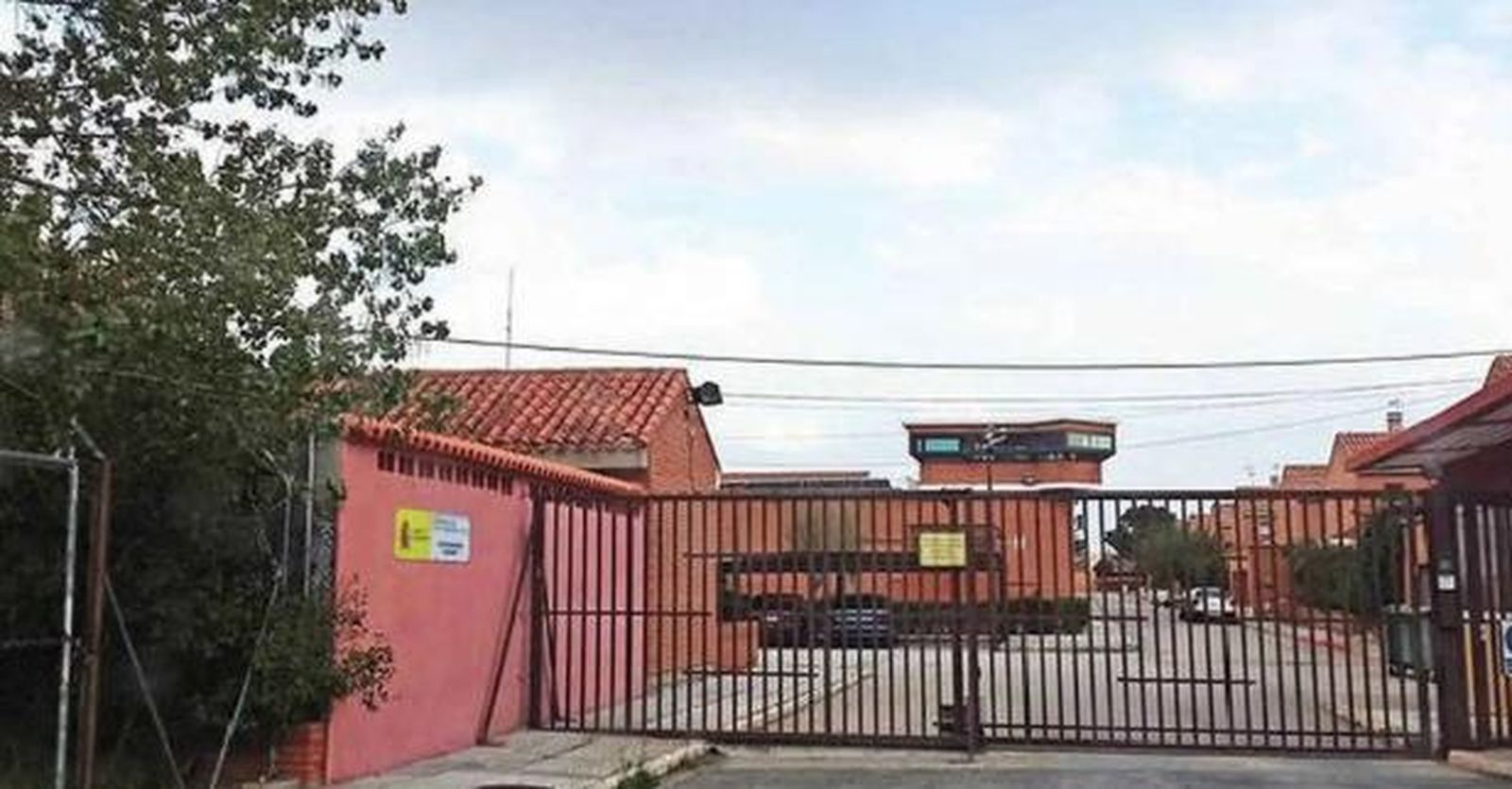 Entrada de la cárcel de Albacete