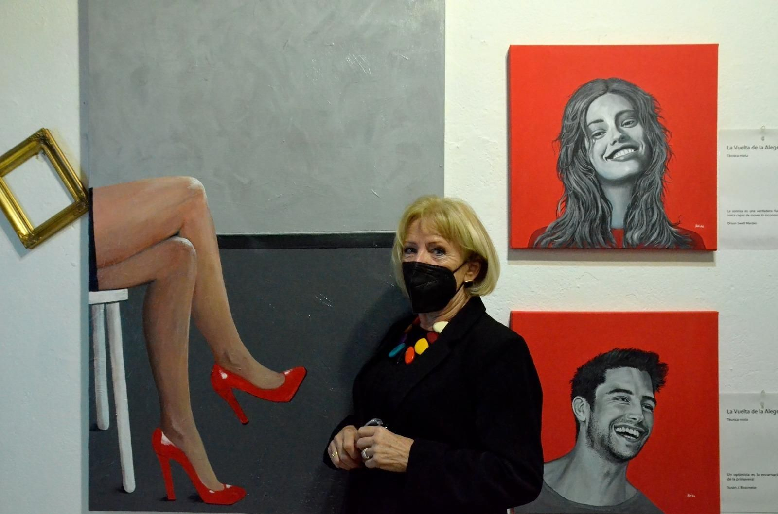 Así es la nueva exposición de Karina Muller, la pintora alemana afincada en Ayamonte