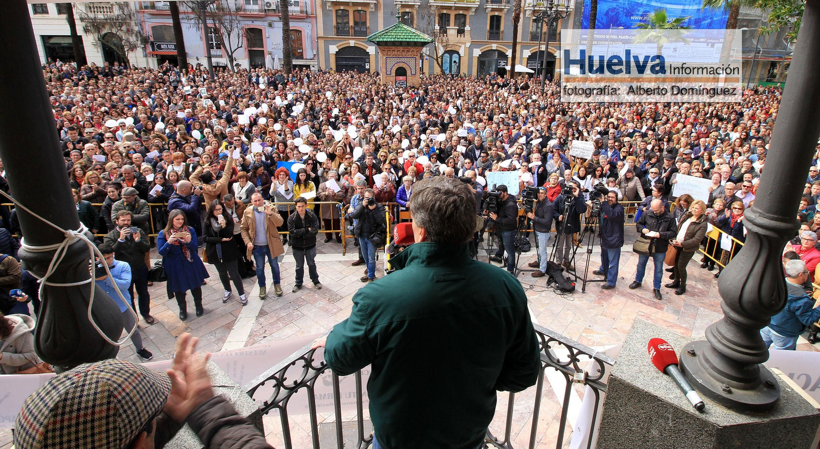 Imágenes de la manifestación contra la derogación de la prisión permanente revisable celebrada en Huelva