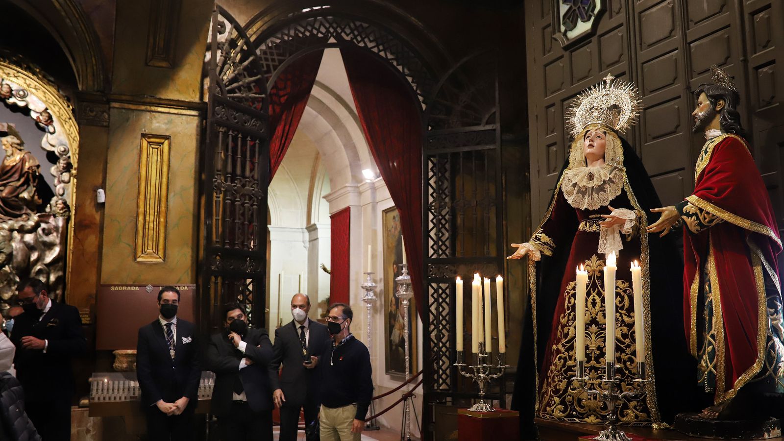La Lanzada, en la Basílica del Carmen, recibió numerosas visitas.