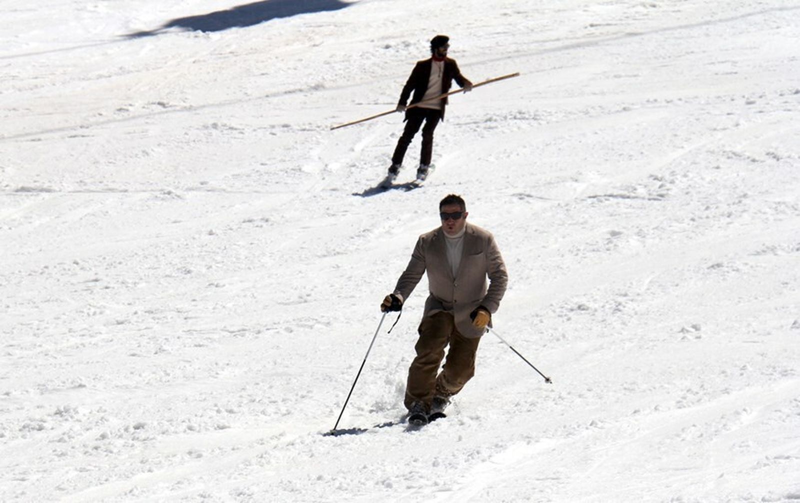 Imágenes de la bajada retro en Sierra Nevada