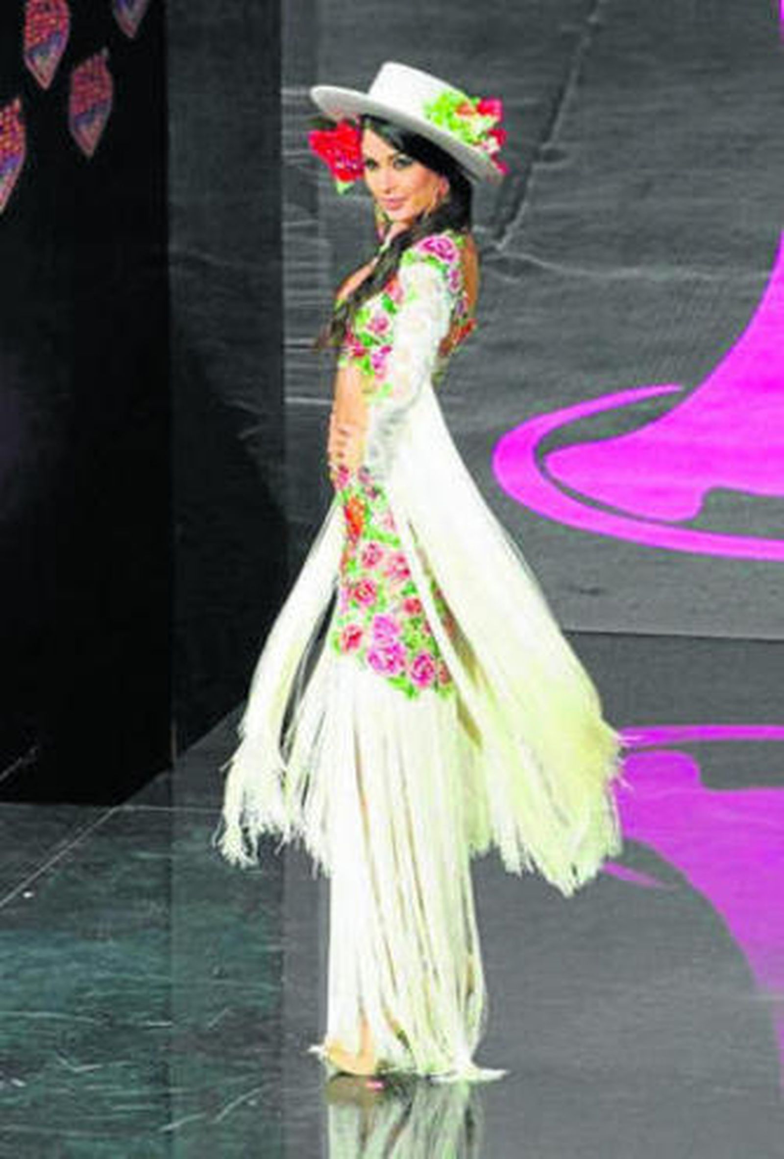 Homenaje a la mujer morena