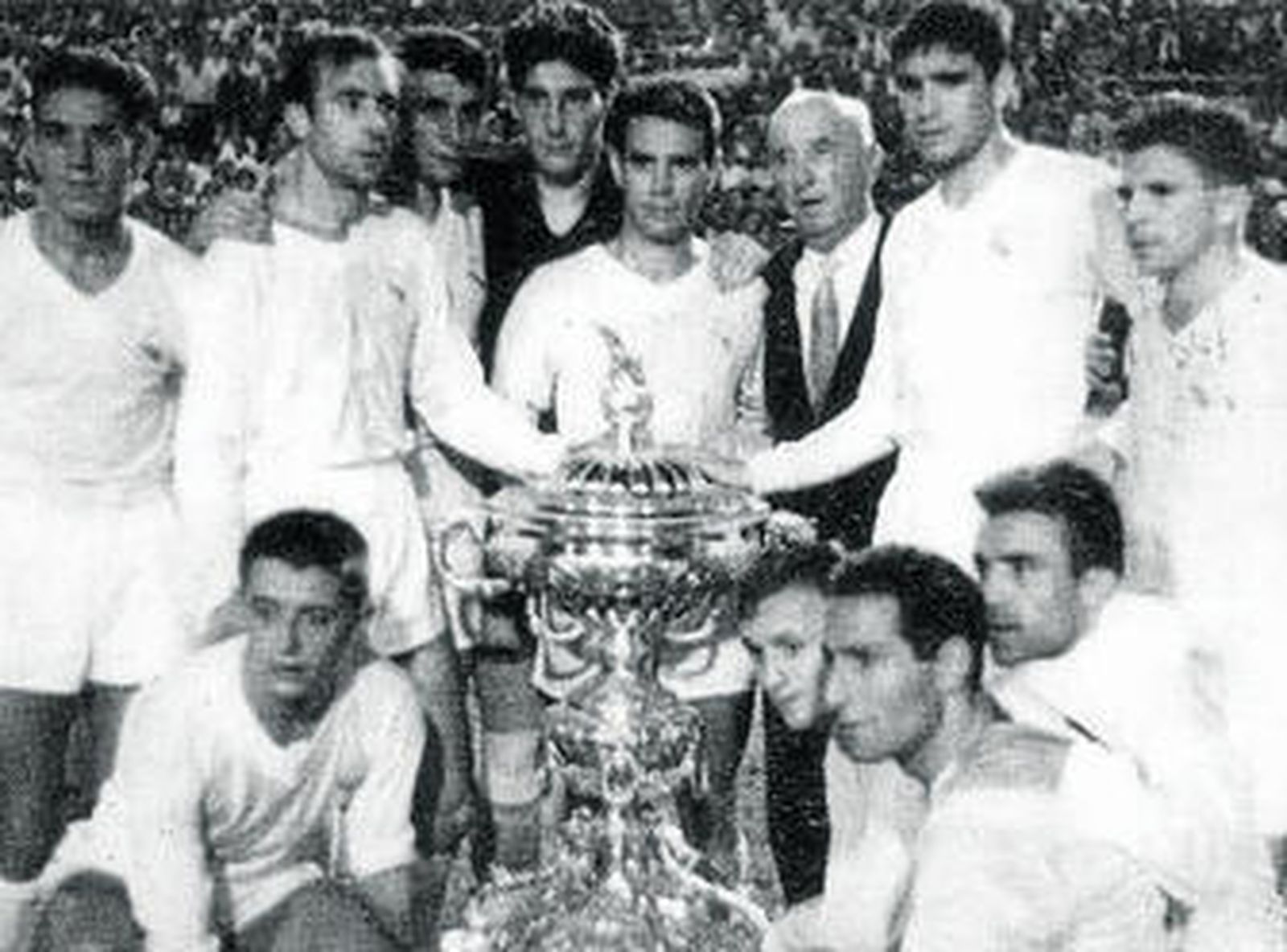 El Real Madrid era el campeón de Europa vigente cuando se llevó el Trofeo Carranza de 1960.