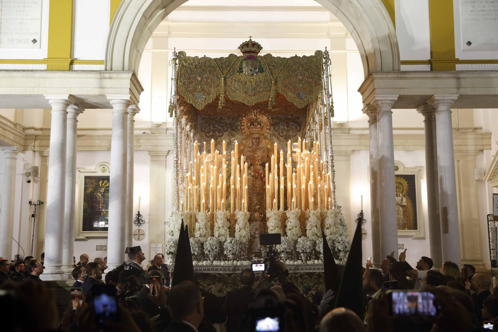 la Hermandad de la Macarena en la Semana Santa de Sevilla 2025