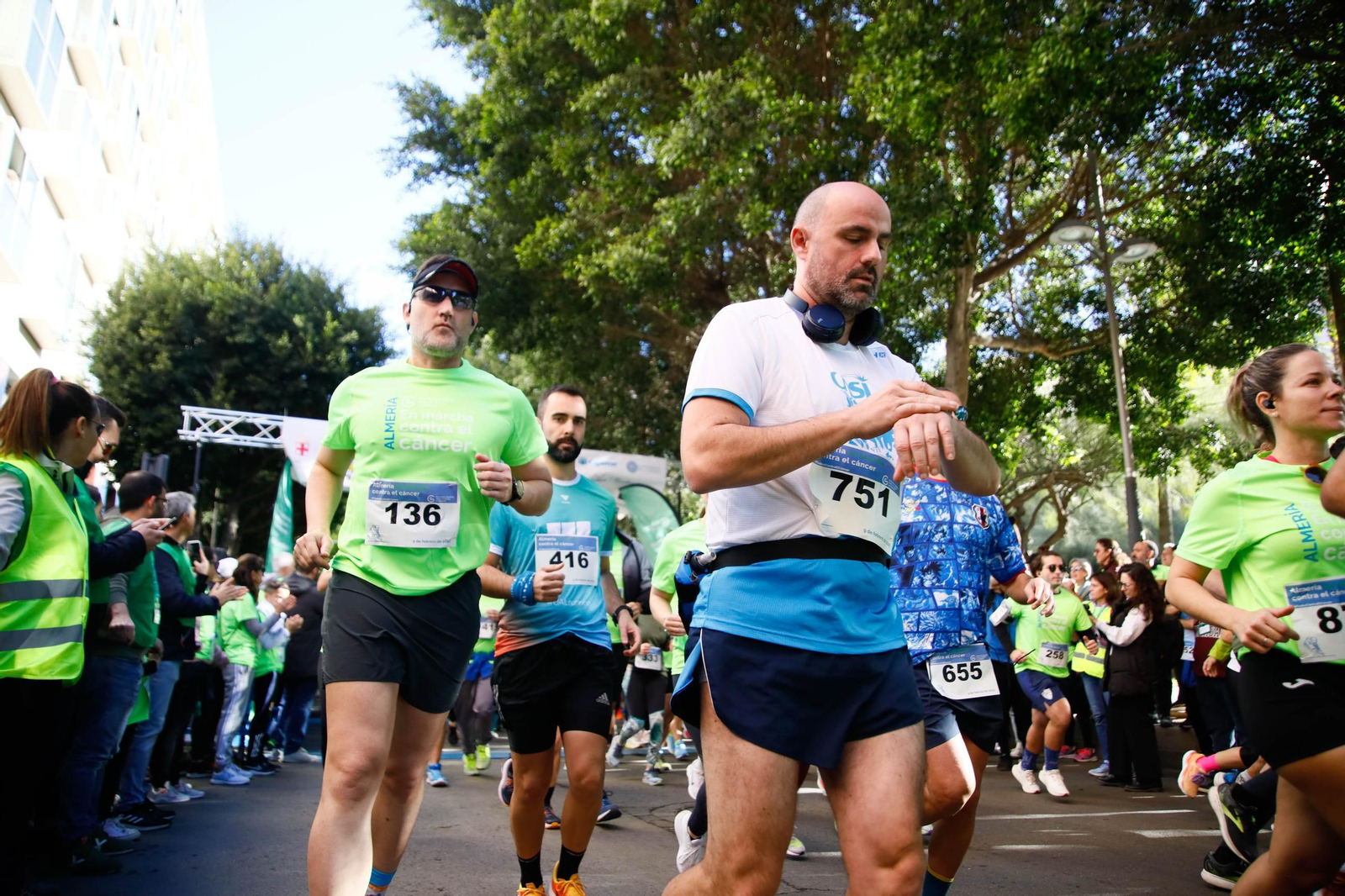 Imágenes de la Carrera contra el Cáncer de Almería