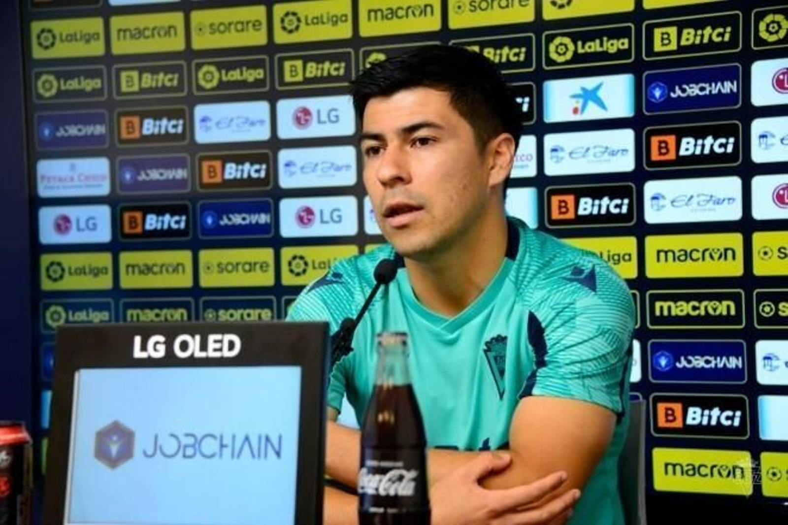 Alarcón, en la sala de prensa de El Rosal.