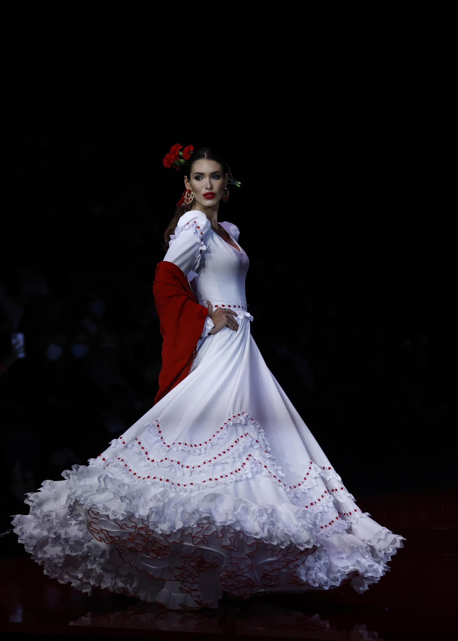 El desfile de Pilar Vera en SIMOF 2022, todas las fotos