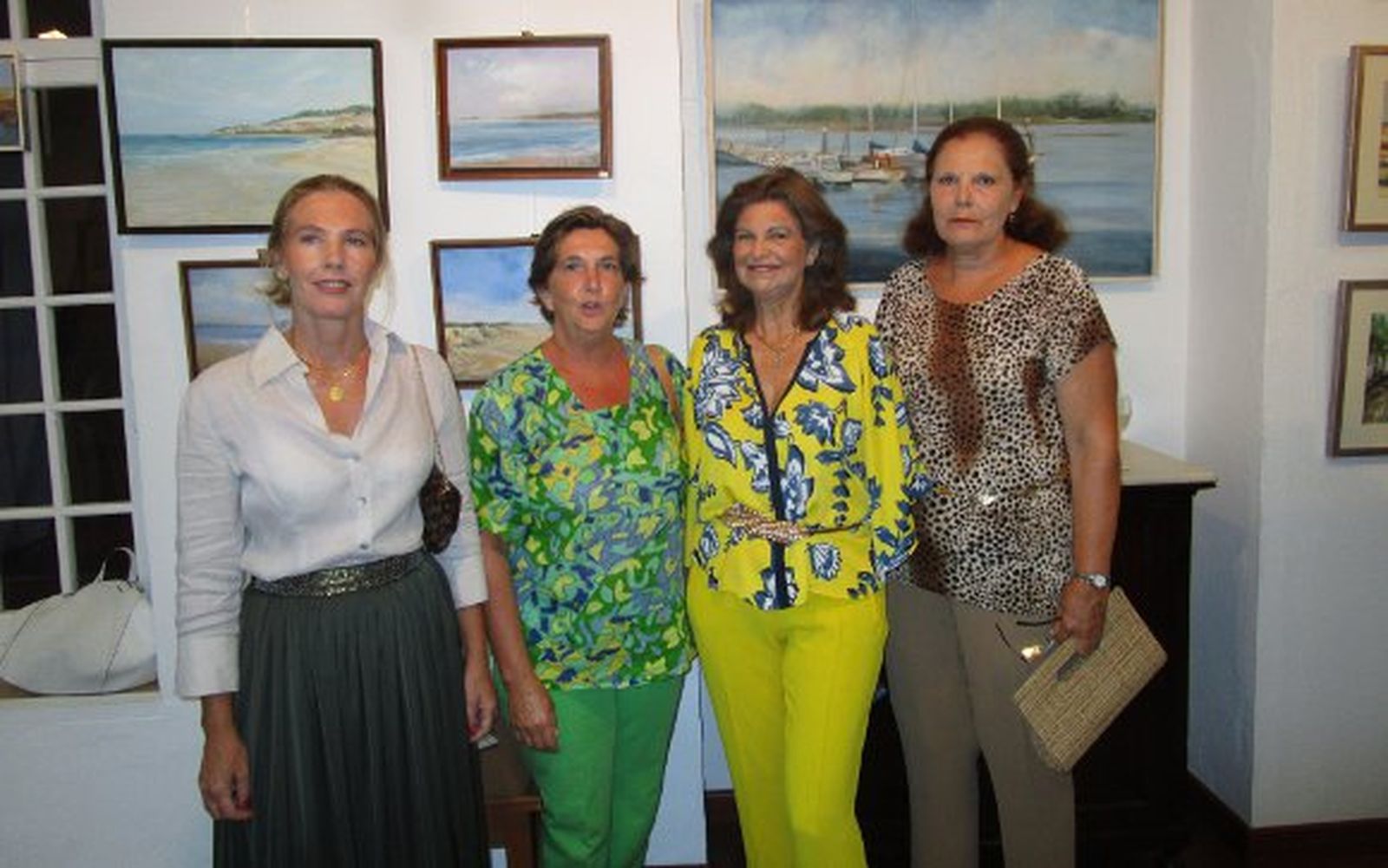 Ángela Gracián, María José Osborne, Belén García de Lago y María Solís, coinicidieron en la inauguración.

Foto: Ignacio Casas de Ciria