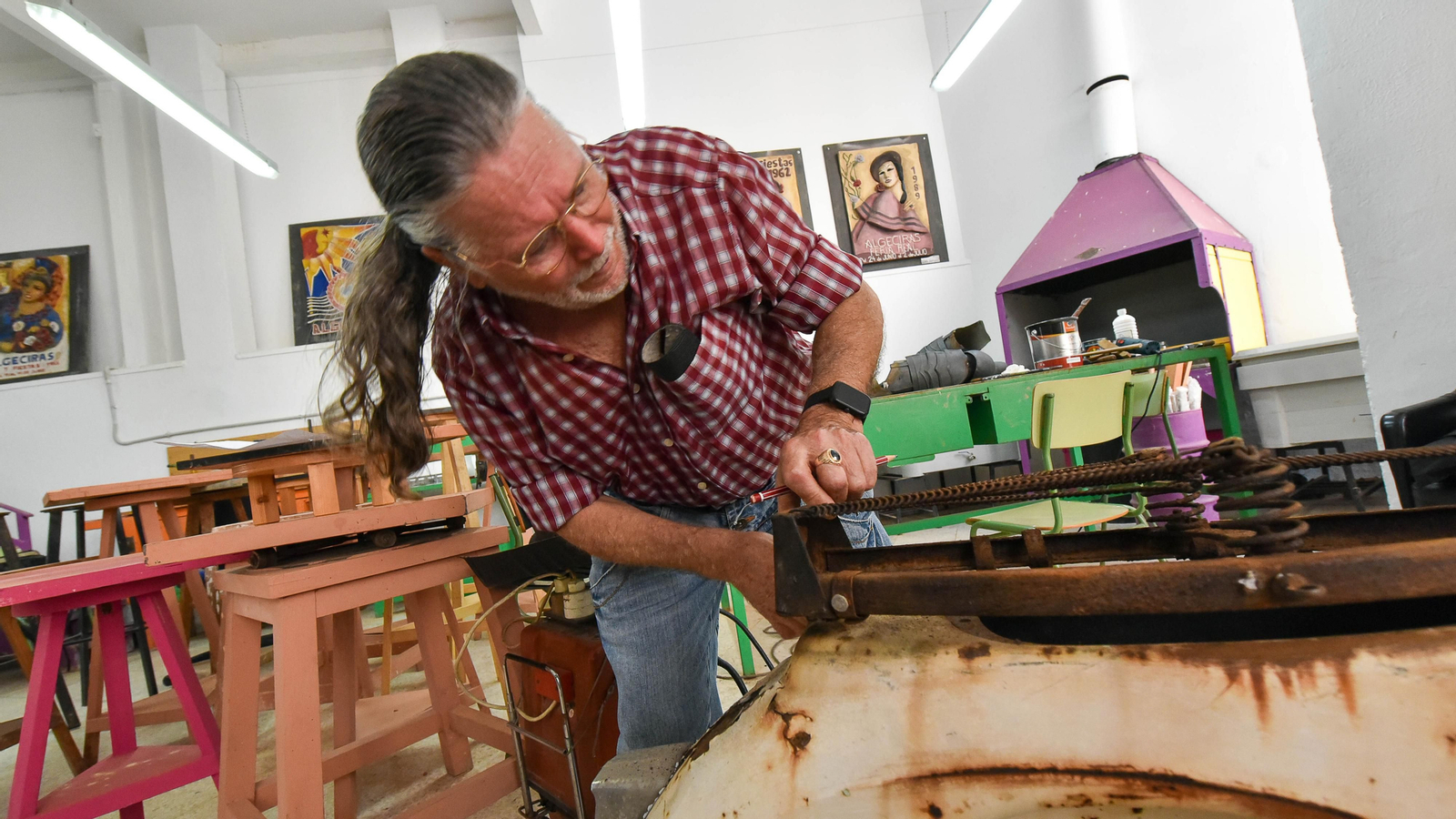 Las fotos de la restauración del Quijote de la Escuela de Arte de Algeciras