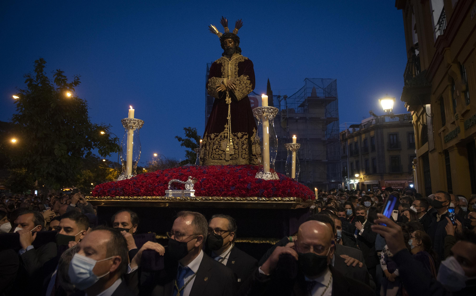 El Vía Crucis de Nuestro Padre Jesús de la Sentencia, en imágenes