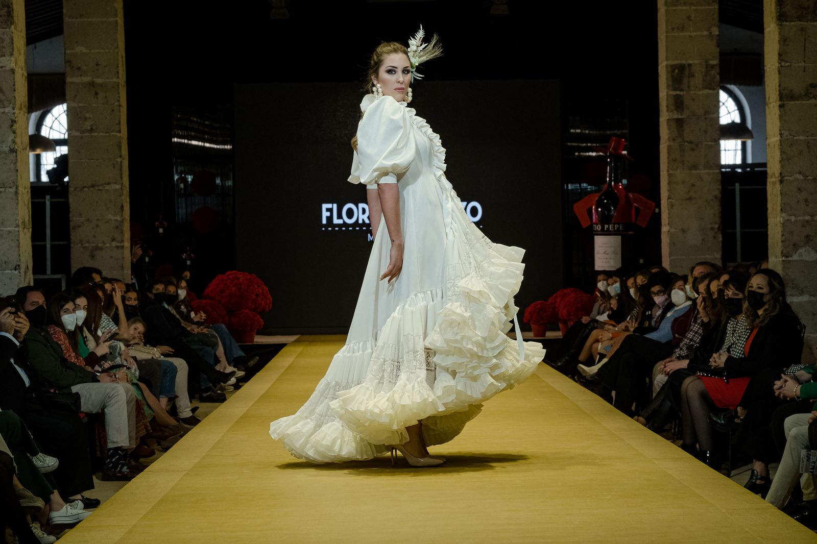 El desfile de Flor de cerezo en la Pasarela Flamenca de Jerez, todas las fotos