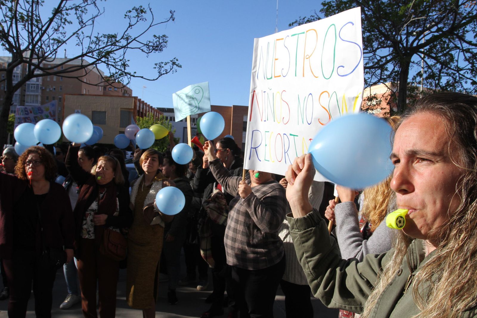 La concentración de las guarderías tuvo lugar ante la Delegación Territorial de Educación.